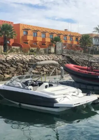 REGAL 1900 - Volvo-Penta 3.0GL - 3/4