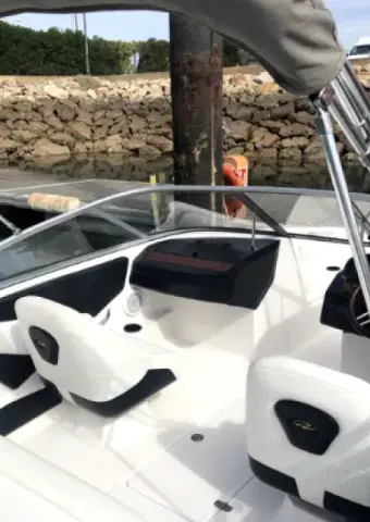 REGAL 1900 - Volvo-Penta 3.0GL - 4/4