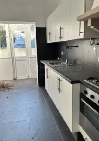 Prédio Almada - 2/4