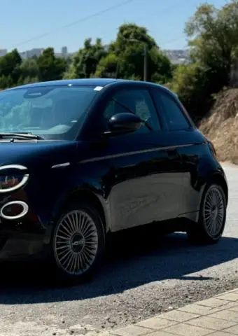 Fiat 500e Icon - 1/4