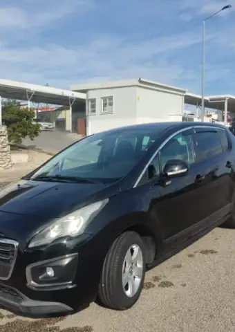 Peugeot 3008 HDI e - 2/4