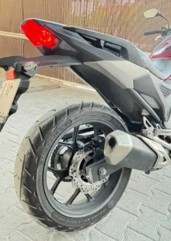 Honda NC750X 2023 - 3/4